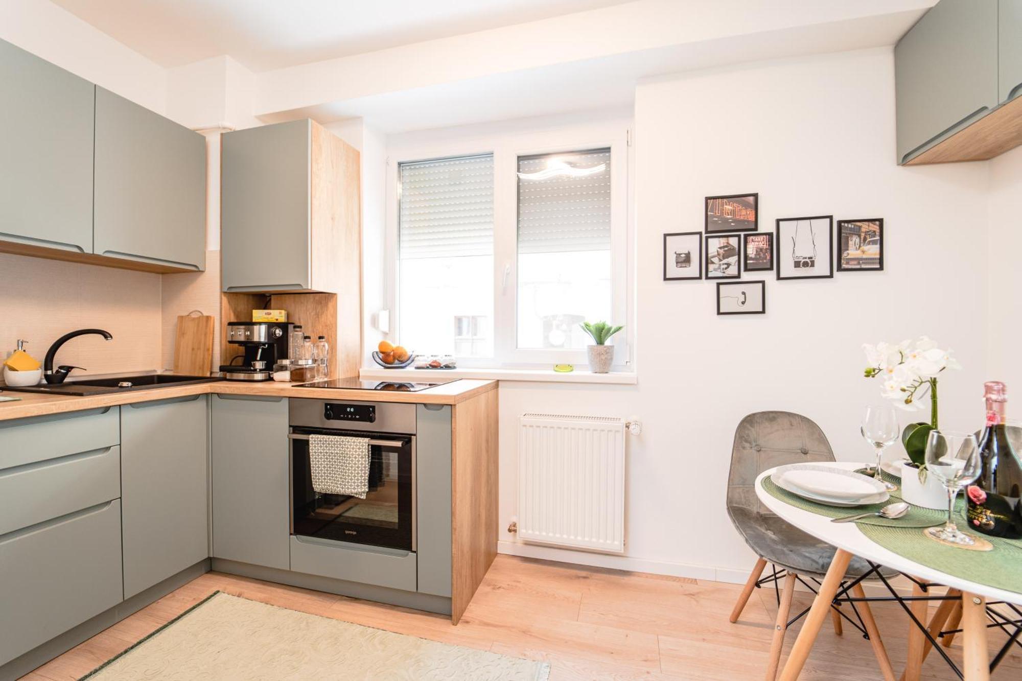Central Athena Studio - Inima Pietei Unirii - By Openhouse Apartments Timişoara Eksteriør billede